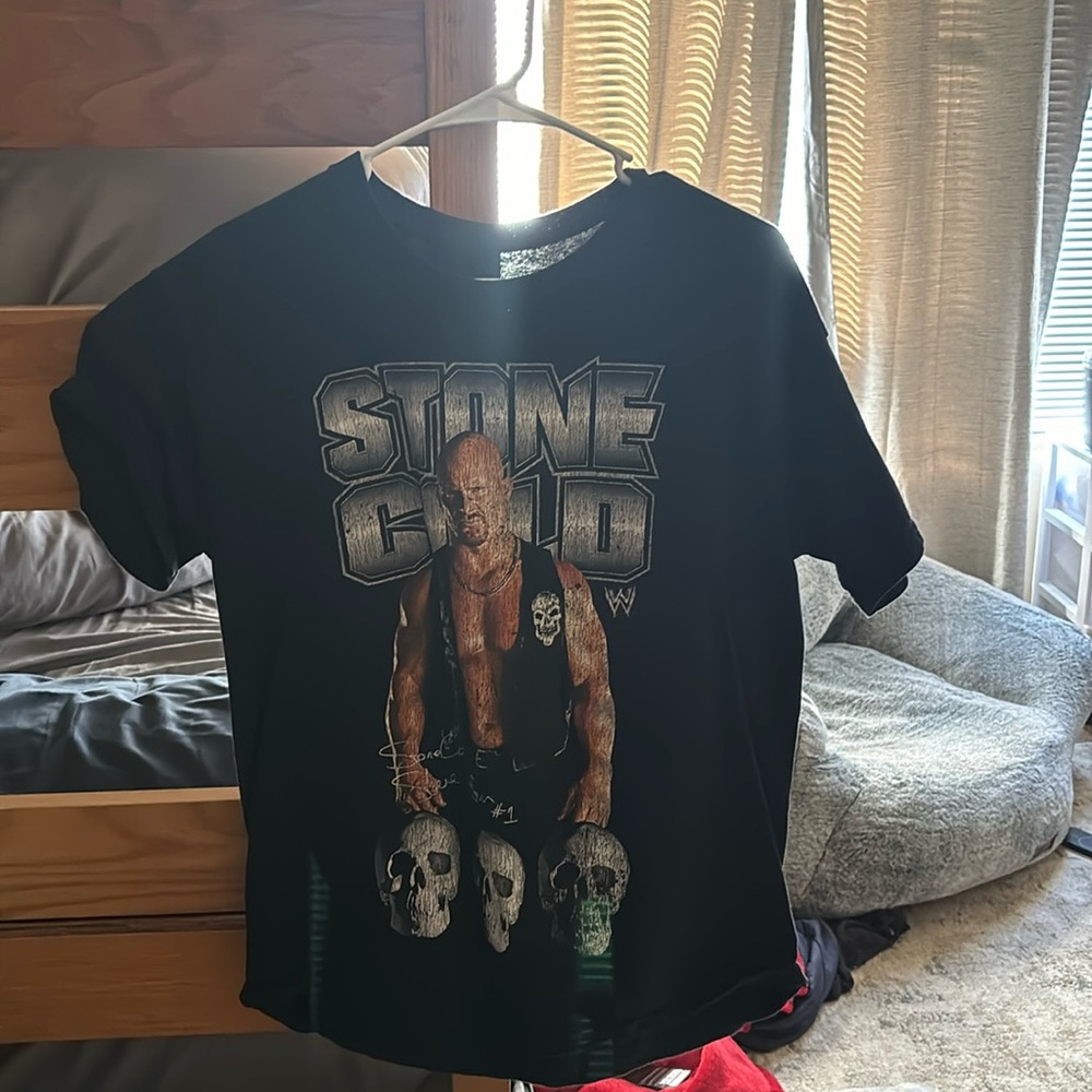 Black graphic stone cold steve austin tee shirt